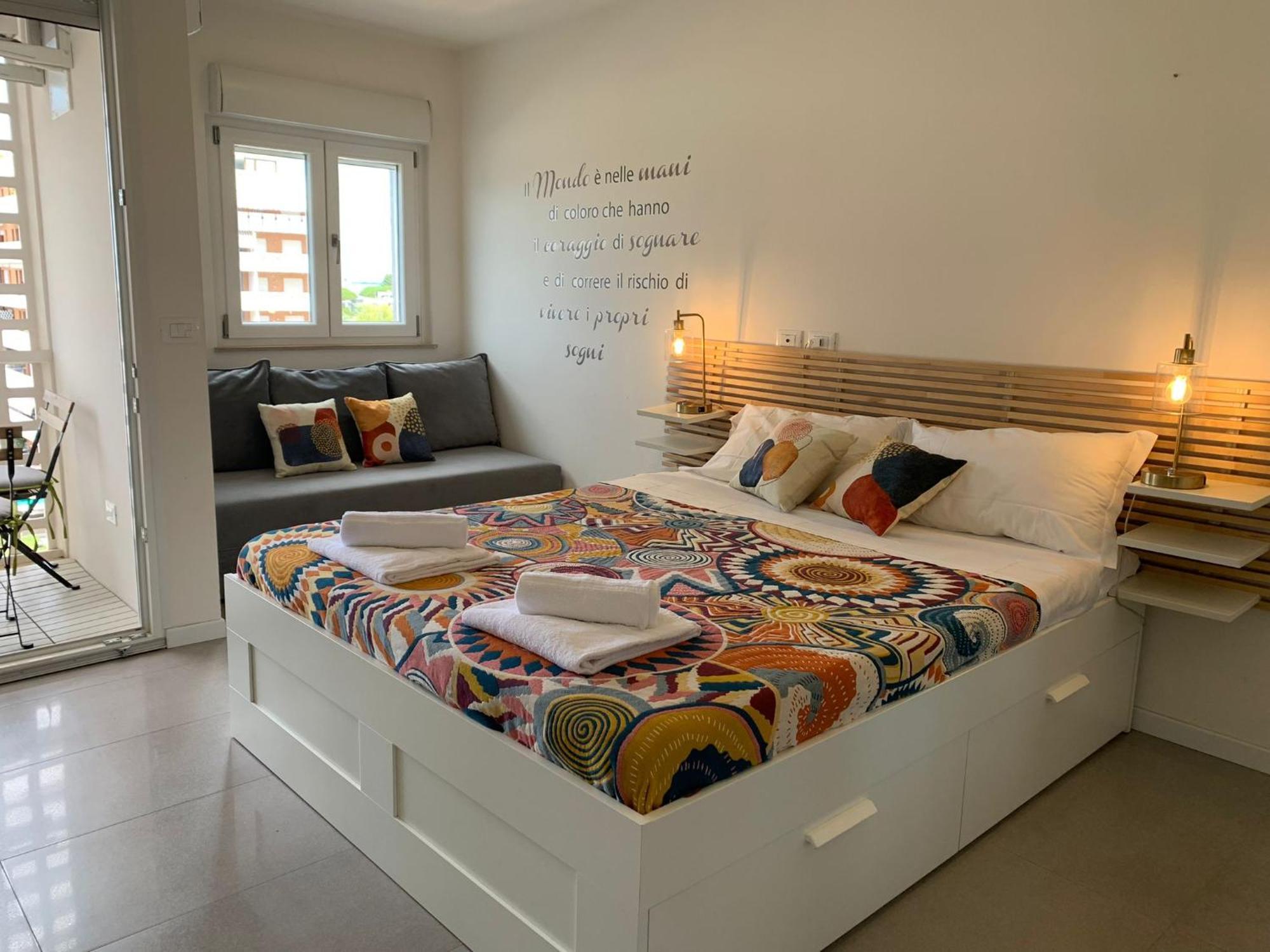 Monolocale Con Terrazza E Cucina Apartamento Lignano Sabbiadoro Exterior foto